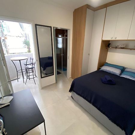 Canto Forte- Suite C/Varanda - Ate 5 Hospedes- Garagem - Wi Fi E 200 Metros Da Praia, 50 Metros Da Av Gastronomica Da Pg Praia Grande  Eksteriør billede