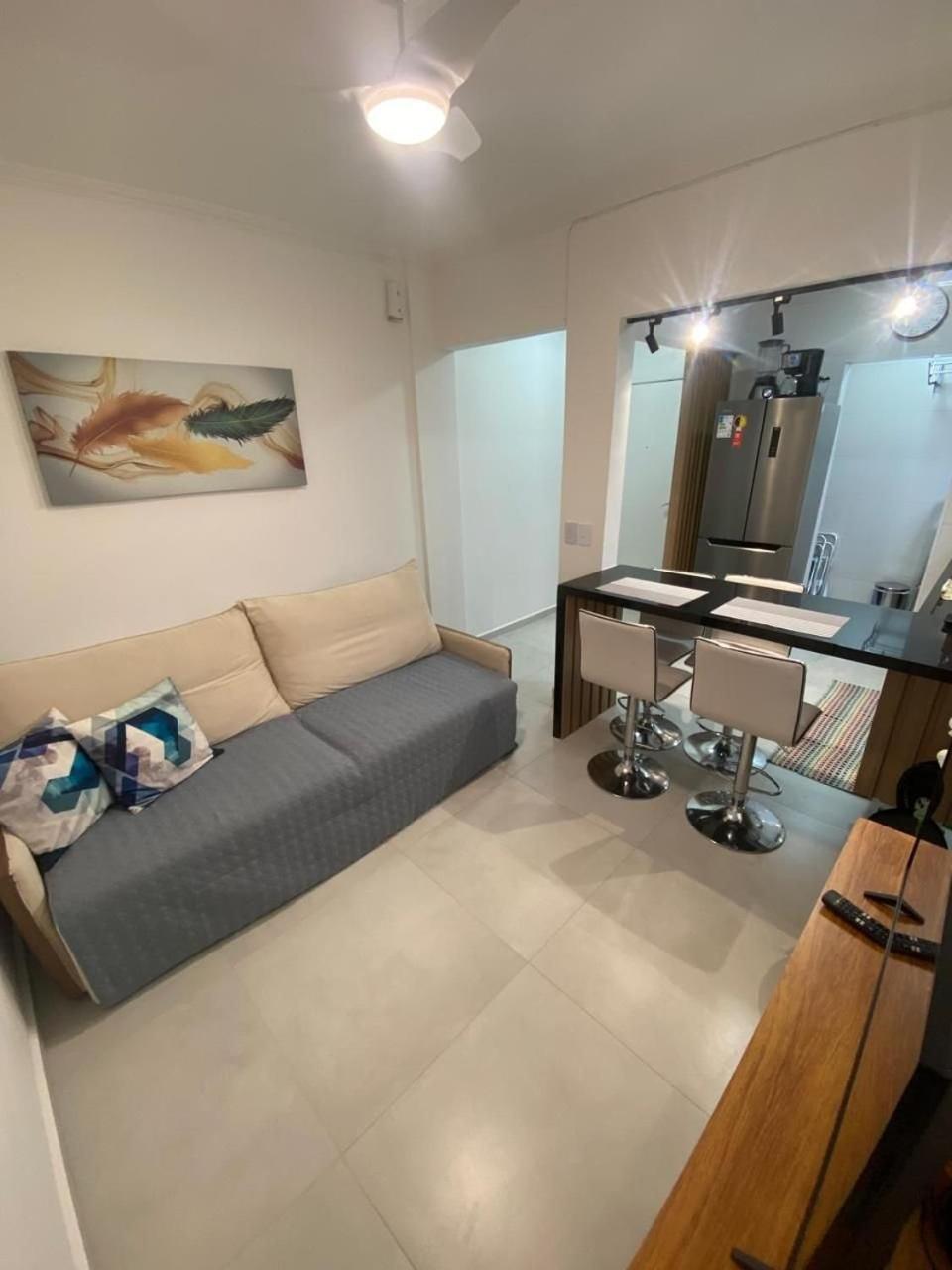Canto Forte- Suite C/Varanda - Ate 5 Hospedes- Garagem - Wi Fi E 200 Metros Da Praia, 50 Metros Da Av Gastronomica Da Pg Praia Grande  Eksteriør billede