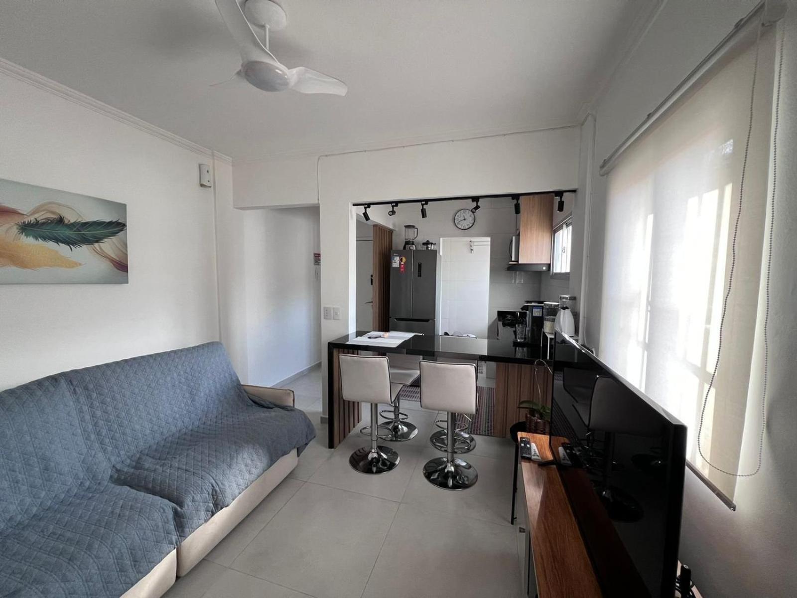 Canto Forte- Suite C/Varanda - Ate 5 Hospedes- Garagem - Wi Fi E 200 Metros Da Praia, 50 Metros Da Av Gastronomica Da Pg Praia Grande  Eksteriør billede
