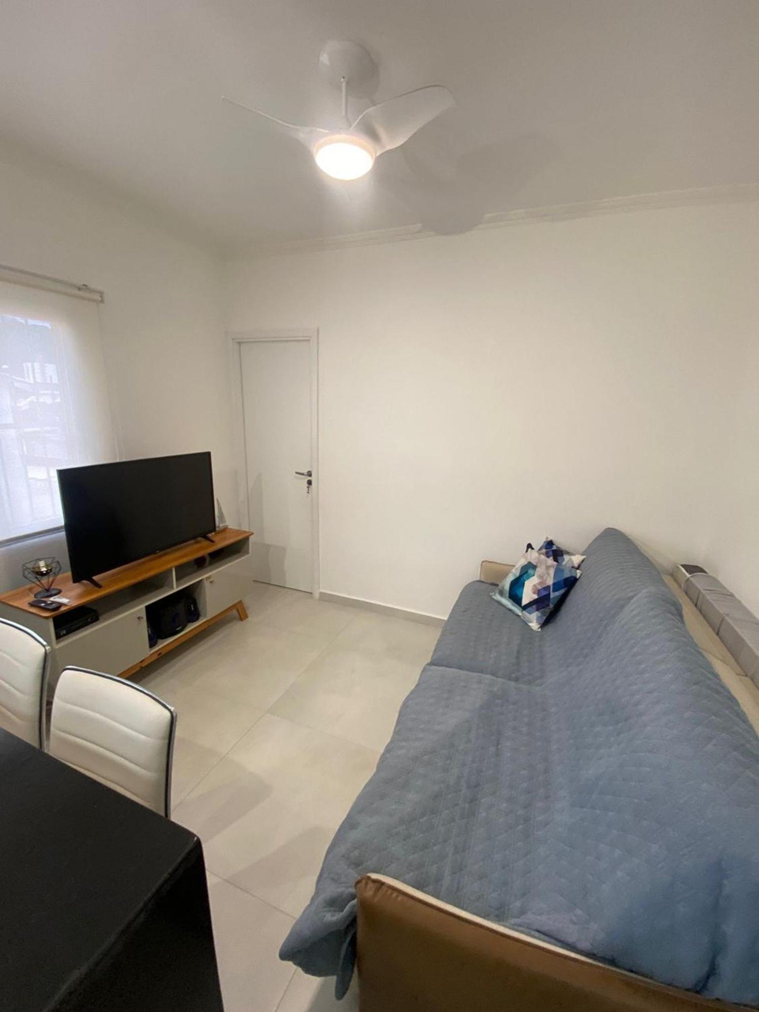Canto Forte- Suite C/Varanda - Ate 5 Hospedes- Garagem - Wi Fi E 200 Metros Da Praia, 50 Metros Da Av Gastronomica Da Pg Praia Grande  Eksteriør billede