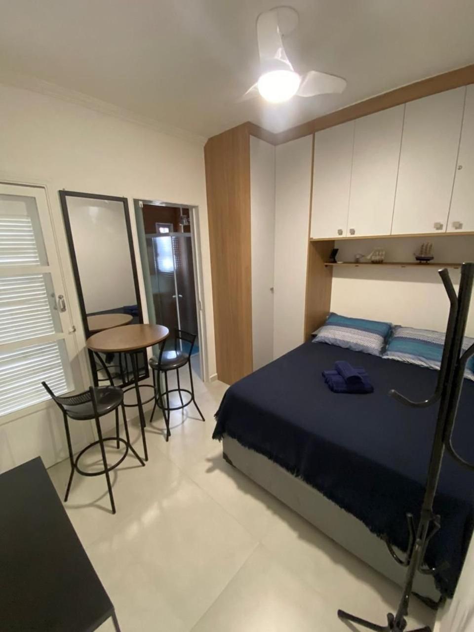 Canto Forte- Suite C/Varanda - Ate 5 Hospedes- Garagem - Wi Fi E 200 Metros Da Praia, 50 Metros Da Av Gastronomica Da Pg Praia Grande  Eksteriør billede