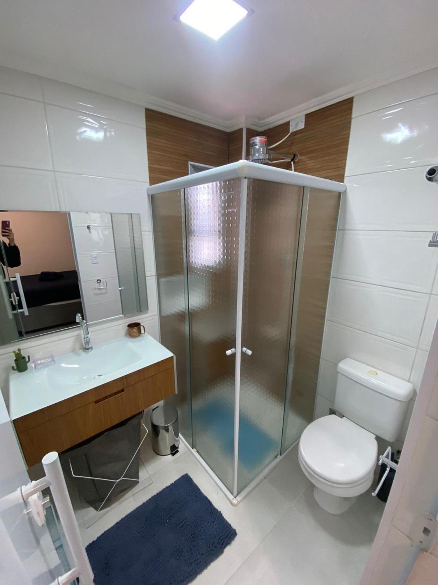 Canto Forte- Suite C/Varanda - Ate 5 Hospedes- Garagem - Wi Fi E 200 Metros Da Praia, 50 Metros Da Av Gastronomica Da Pg Praia Grande  Eksteriør billede