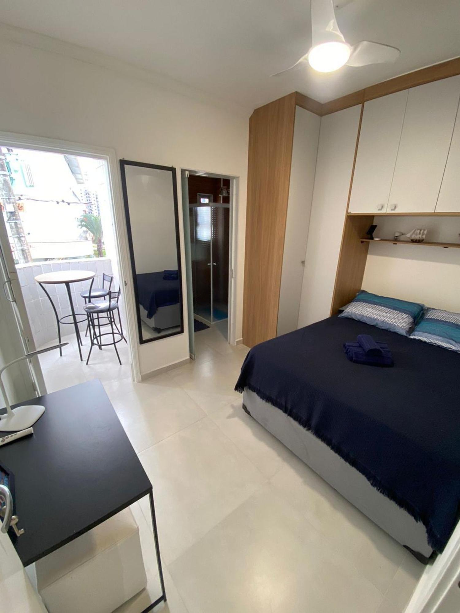 Canto Forte- Suite C/Varanda - Ate 5 Hospedes- Garagem - Wi Fi E 200 Metros Da Praia, 50 Metros Da Av Gastronomica Da Pg Praia Grande  Eksteriør billede